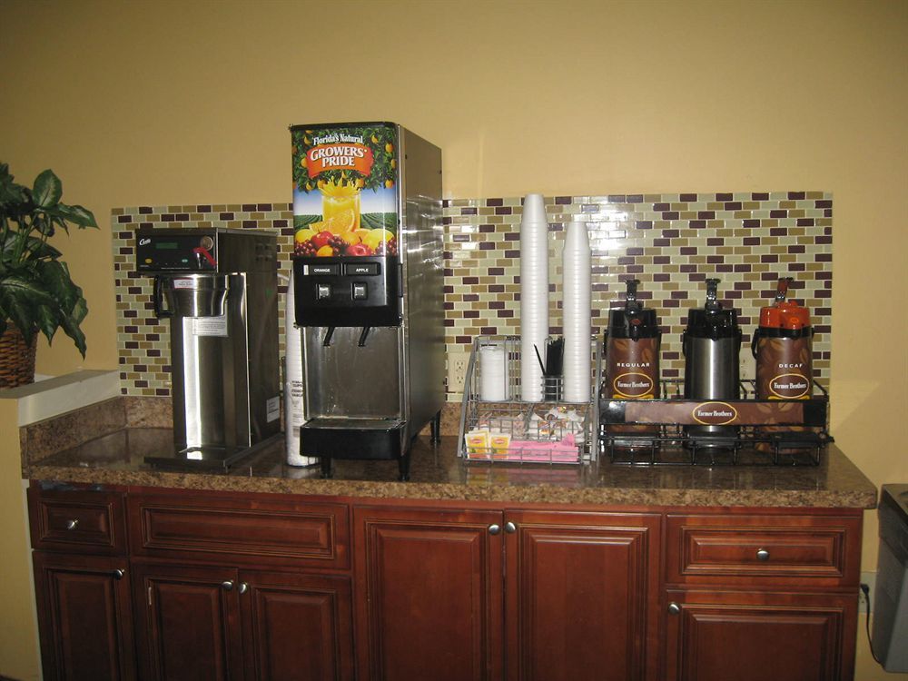 Motel Super 8 By Wyndham Macon West Esterno foto